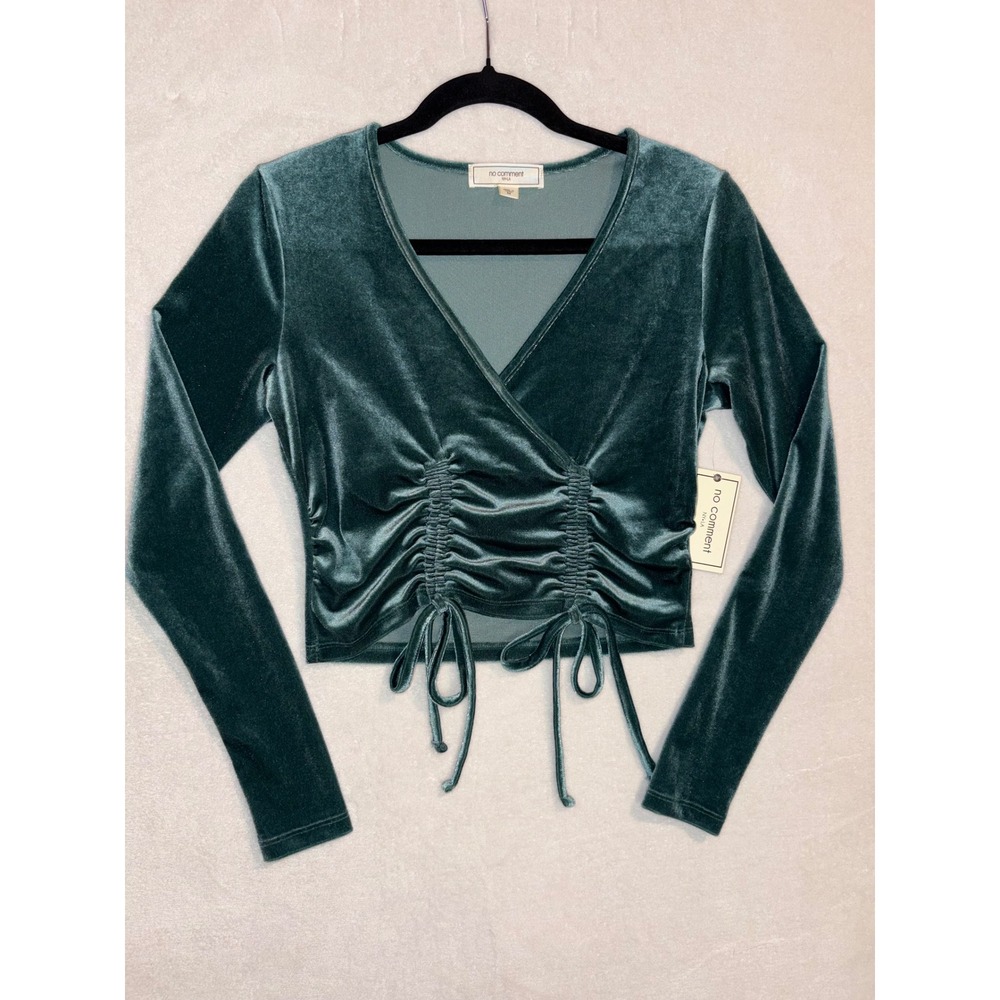 No Comment NY-LA Womens green Velvet Ruched Cinched Front Crop Top long sleeve M